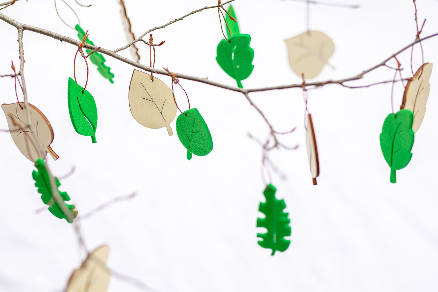 Leaf decoration small - Santa's Light Shop